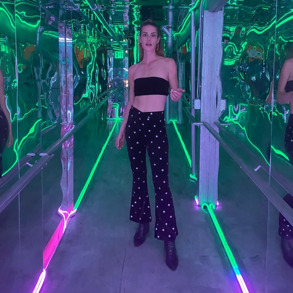 Meet your Posher, Sarah - Picture 2 of 5